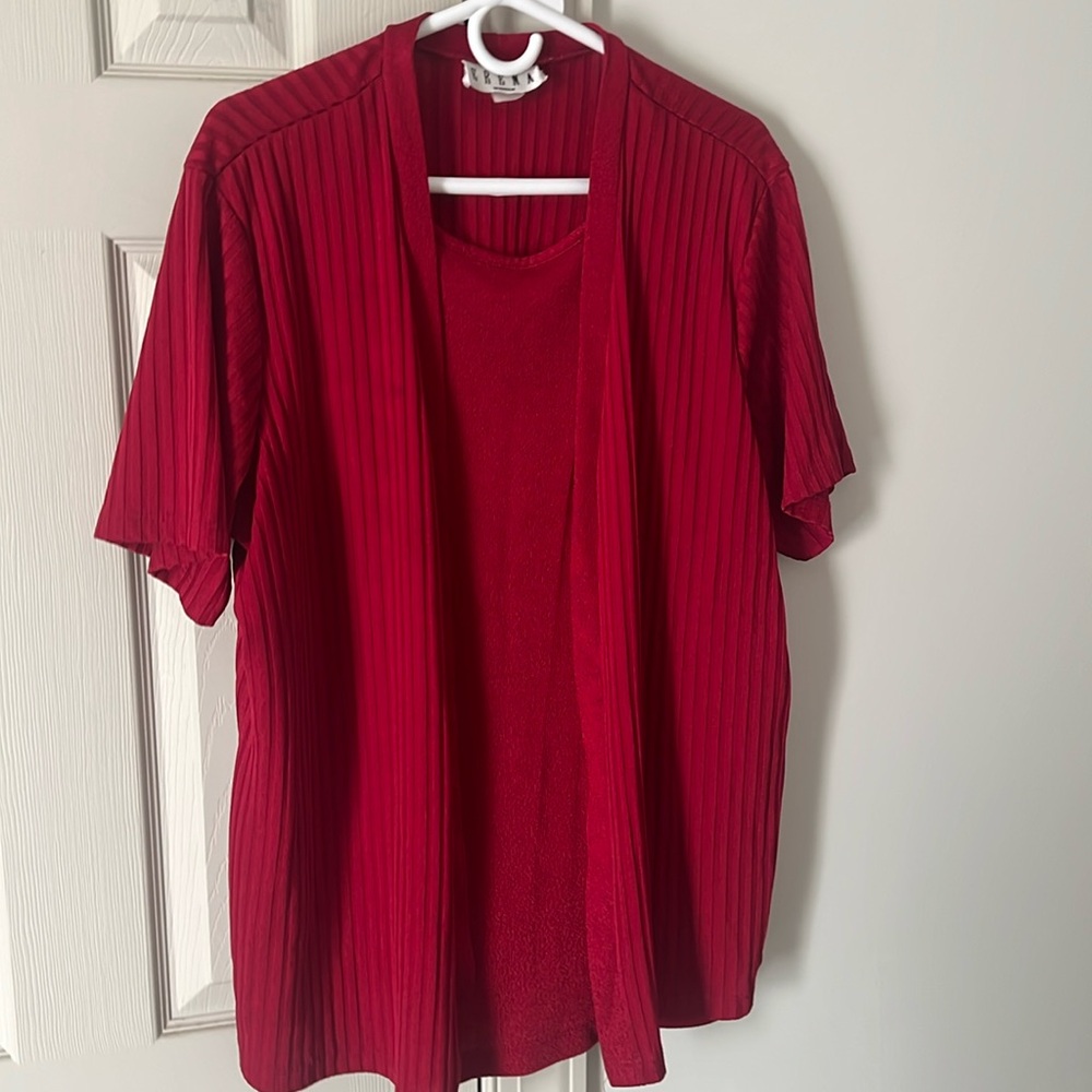 Red casual top